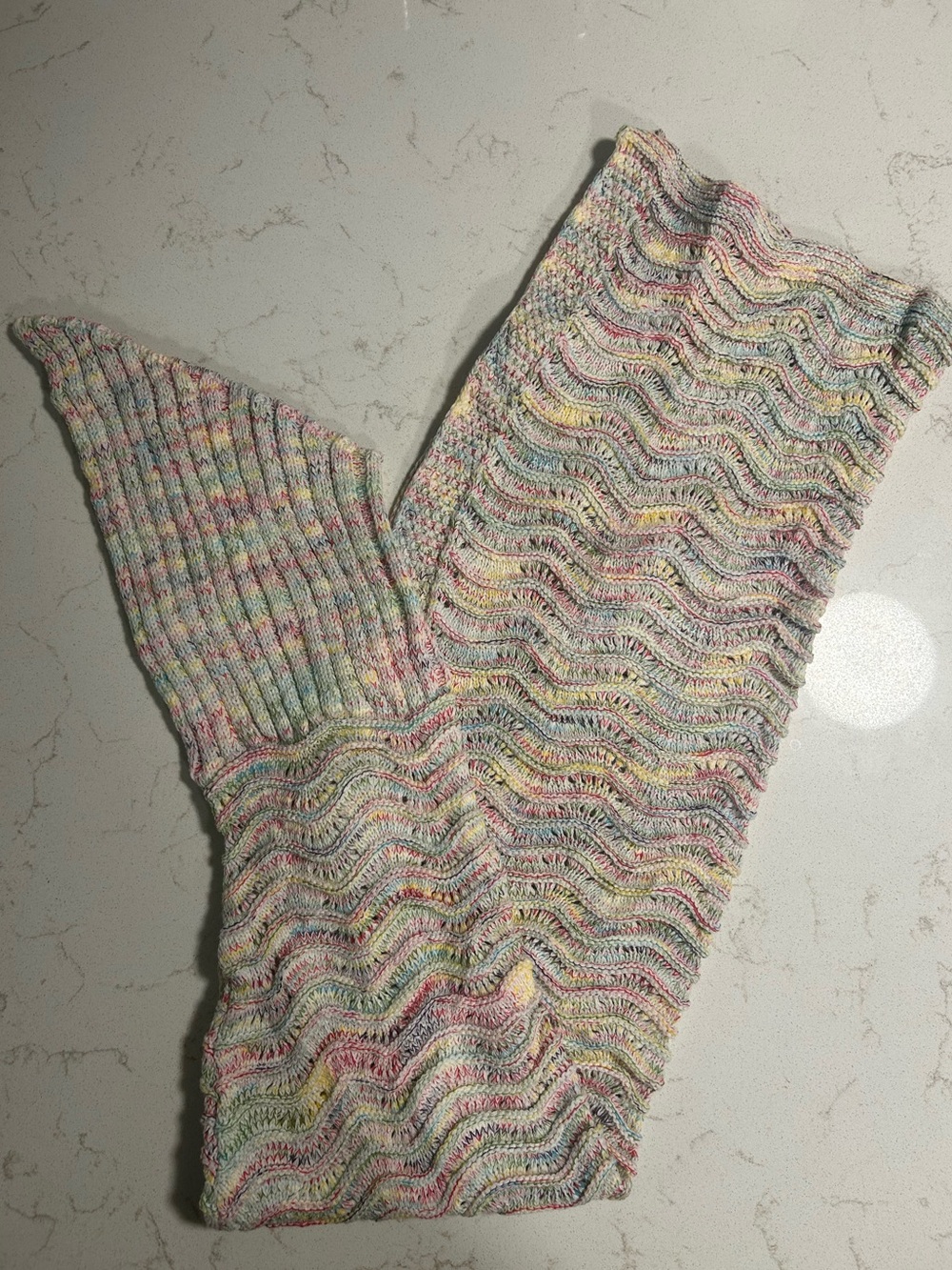 Pastel Multicolor Wave Knit Throw Mermaid Blanket - Cream Base